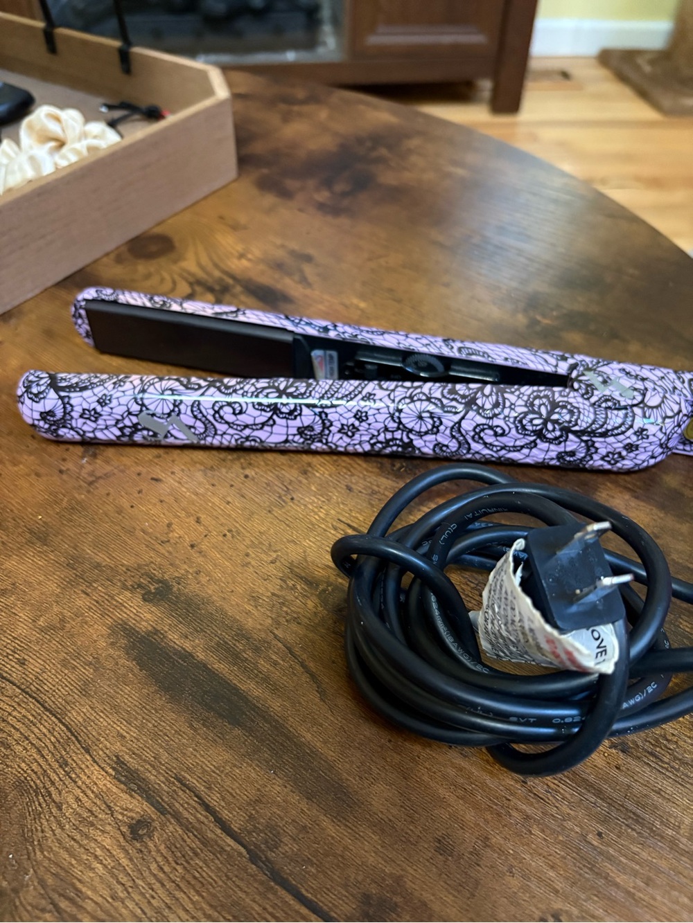 Straight Ahead Bionic Pro 1.25” Flat Iron Purple Design